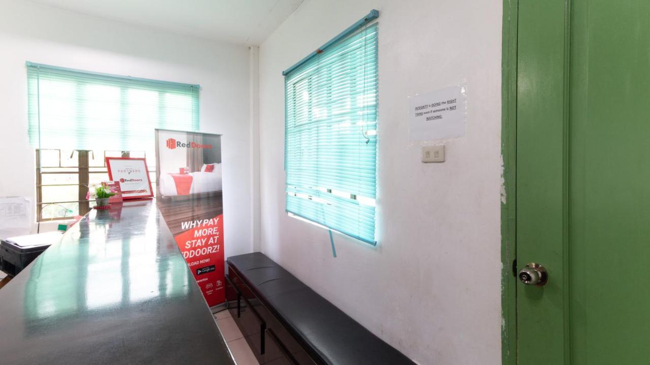Reddoorz @ Picas Sagkahan Таклобан Экстерьер фото
